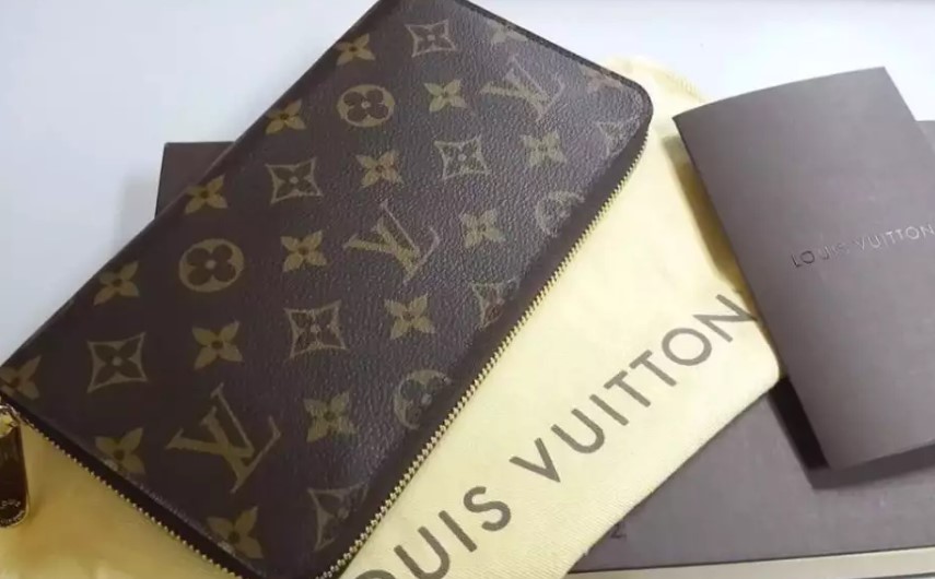 Ciri Dompet Louis Vuitton Asli yang Perlu Kamu Ketahui